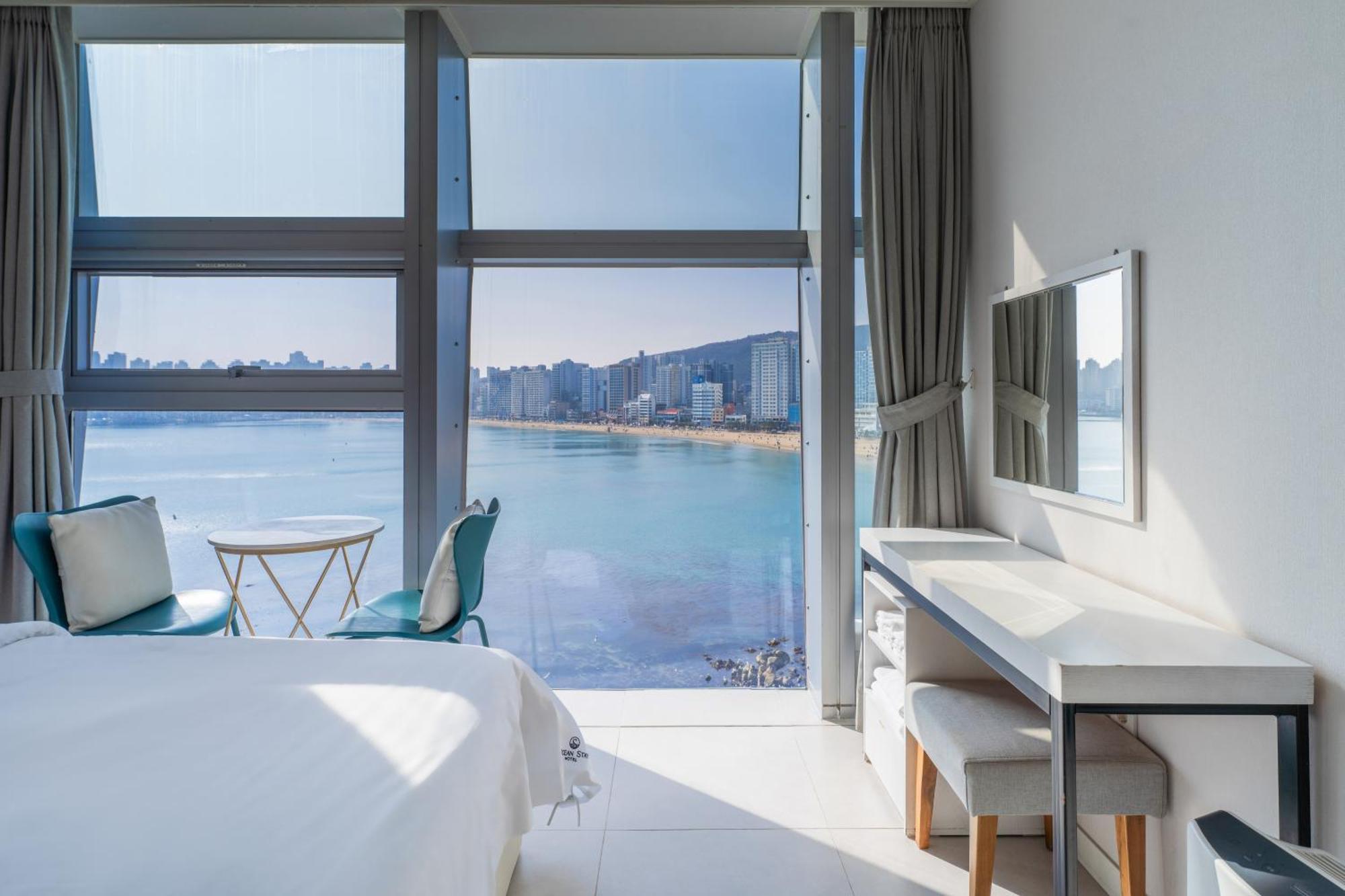 Oceanstay Hotel ปูซาน ภายนอก รูปภาพ